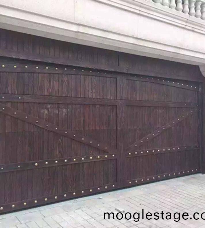 沈(shen)陽(yang)彆墅車(che)庫門廠傢