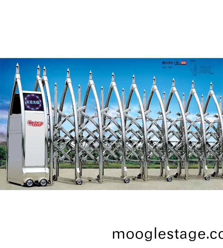 快速(su)伸縮(suo)門(men)廠傢